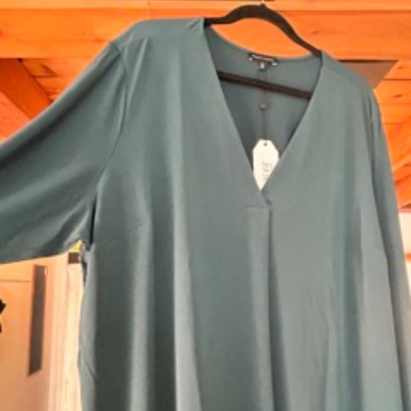 Universal Standard forest green tunic top, 22/24, US L, NWT - Picture 2 of 3